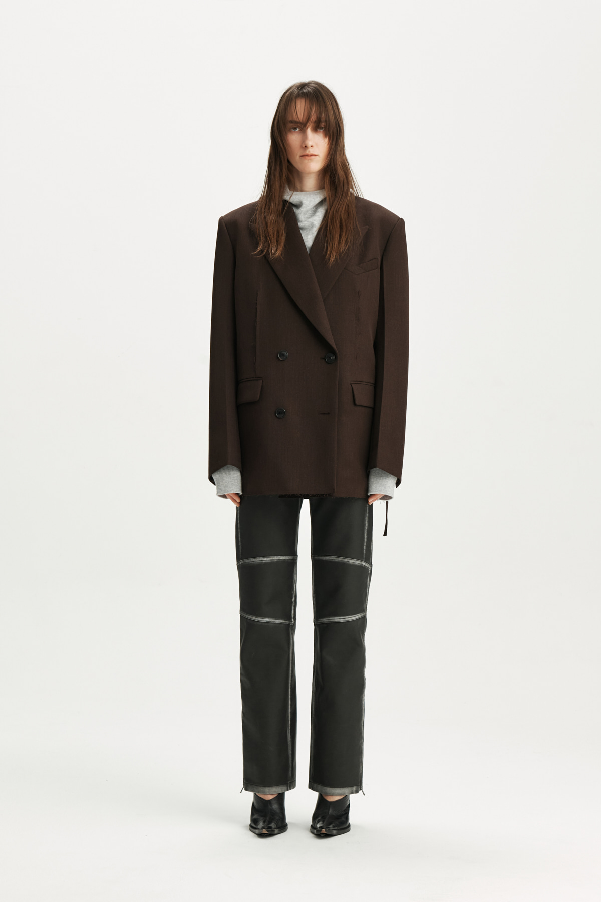 BELTED DOUBLE JACKET IN BROWN