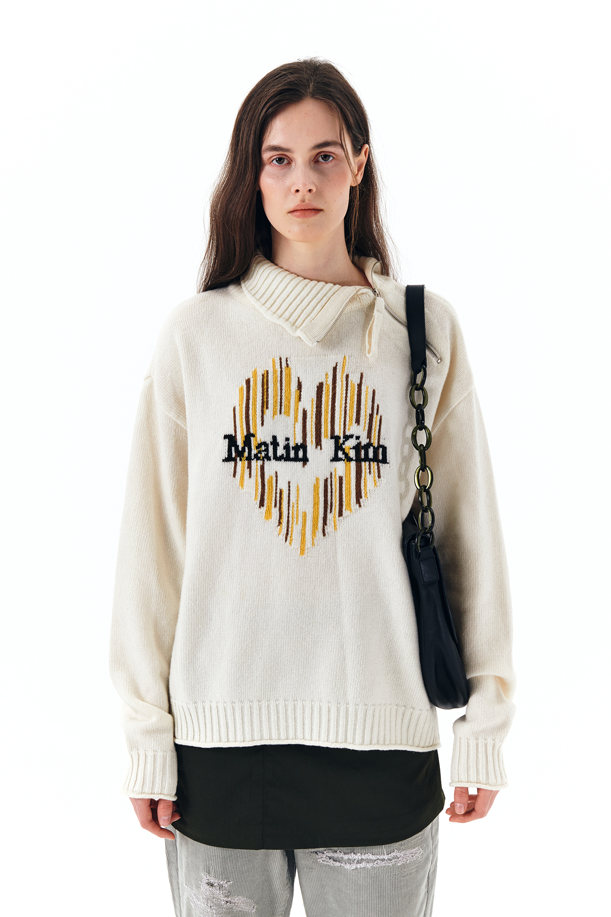 HEART LOGO JAQUARD KNIT PULLOVER IN IVORY