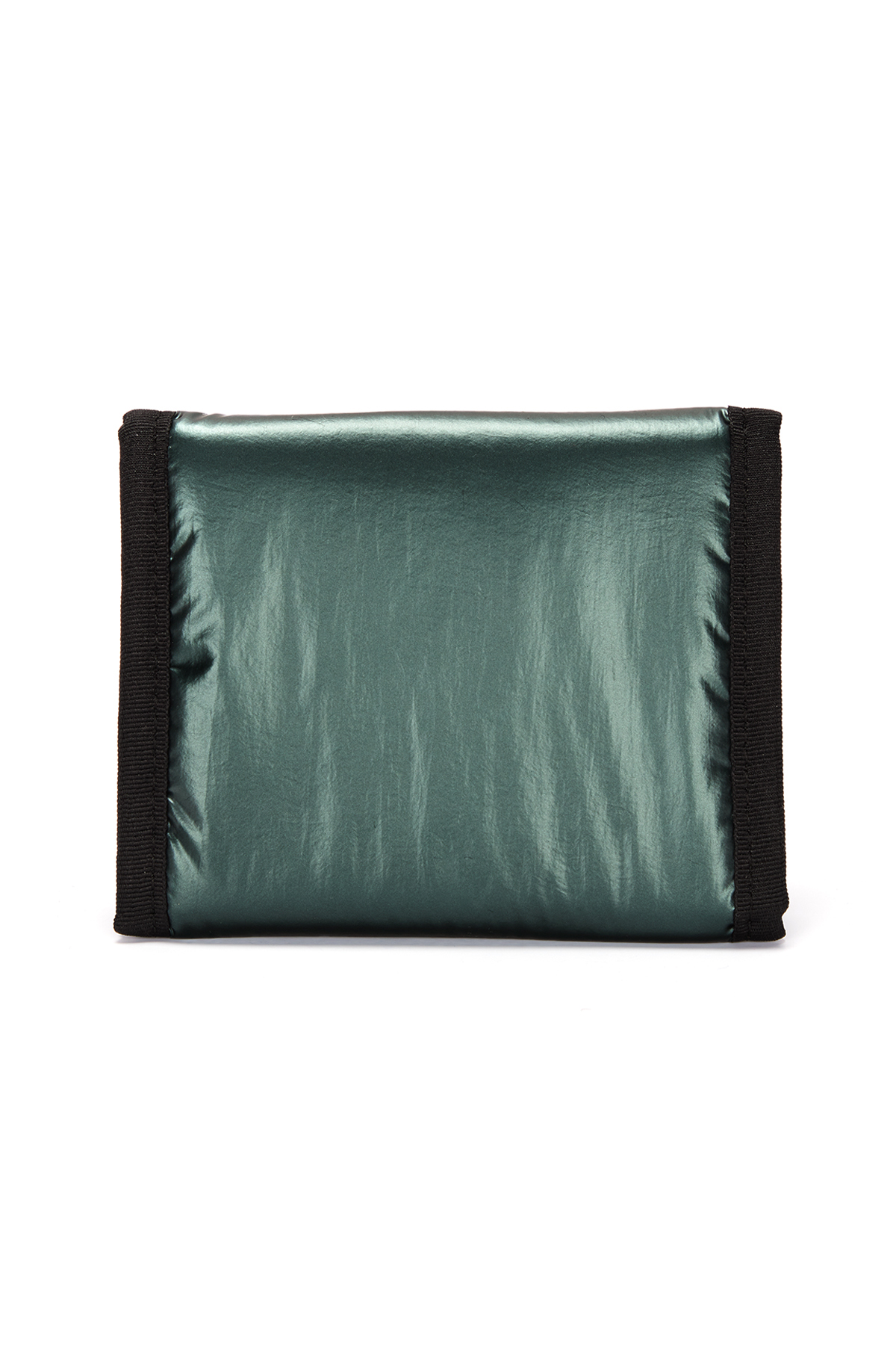 GLOSSY CAMP WALLET IN CHARCOAL